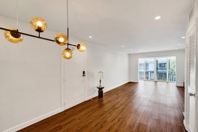 6289 Bay Club Drive, Fort Lauderdale, FL 33308