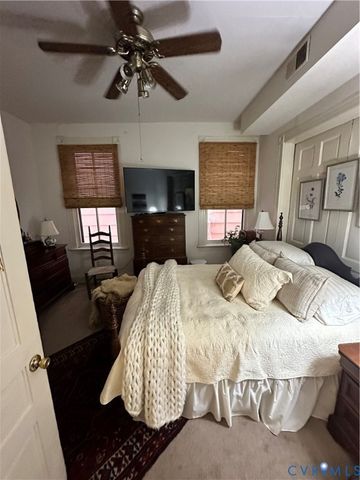 8 S Robinson St, Richmond, VA 23220