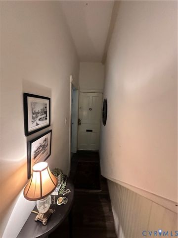 8 S Robinson St, Richmond, VA 23220