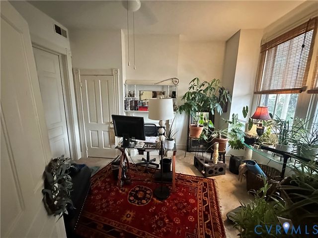 8 S Robinson St, Richmond, VA 23220