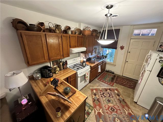8 S Robinson St, Richmond, VA 23220