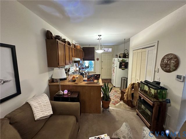 8 S Robinson St, Richmond, VA 23220