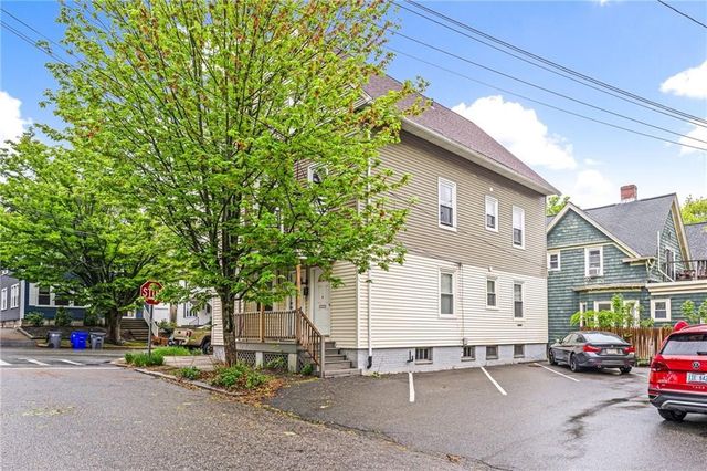 2 Poplar Street 1, Providence, RI 02906