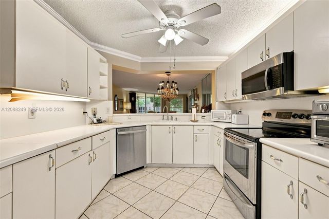 7503 Granville Drive 102, Tamarac, FL 33321