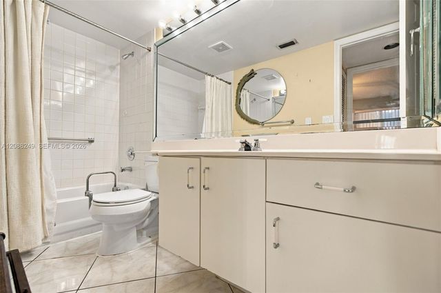 7503 Granville Drive 102, Tamarac, FL 33321