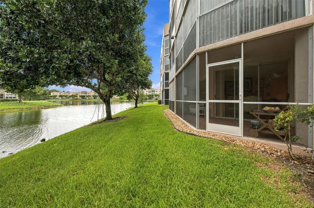 7503 Granville Drive 102, Tamarac, FL 33321
