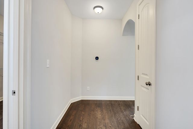 275 LAUREL ST, Oakland, TN 38060