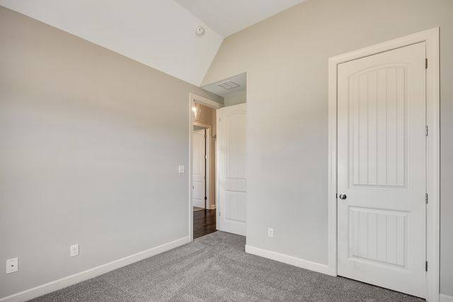 275 LAUREL ST, Oakland, TN 38060