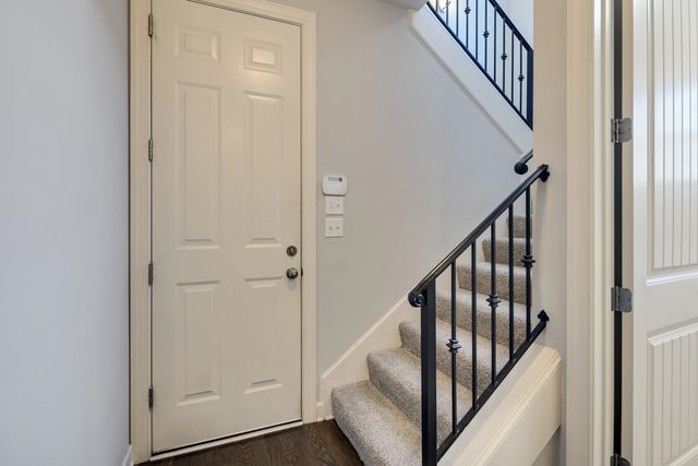 275 LAUREL ST, Oakland, TN 38060