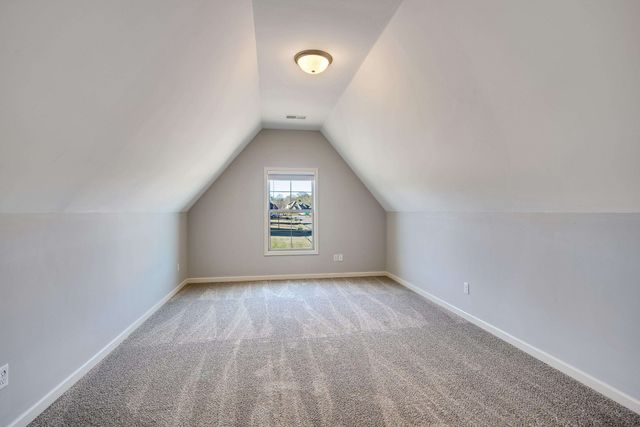 275 LAUREL ST, Oakland, TN 38060