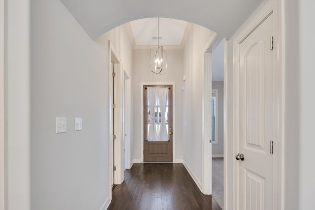 275 LAUREL ST, Oakland, TN 38060