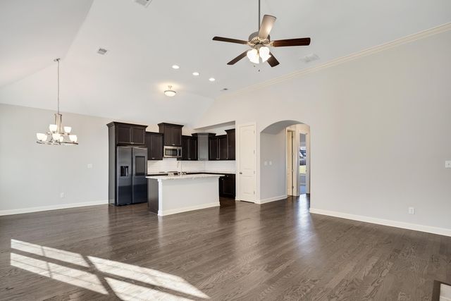 275 LAUREL ST, Oakland, TN 38060