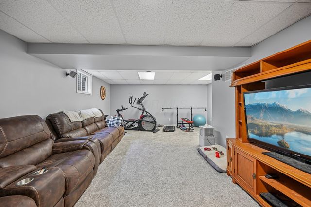 1627 Briarwood Street, West Liberty, OH 43357
