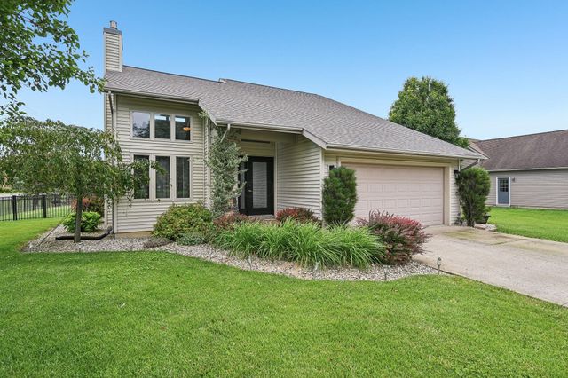 1627 Briarwood Street, West Liberty, OH 43357