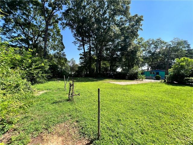 1241 Lyle Avenue, East Point, GA 30344