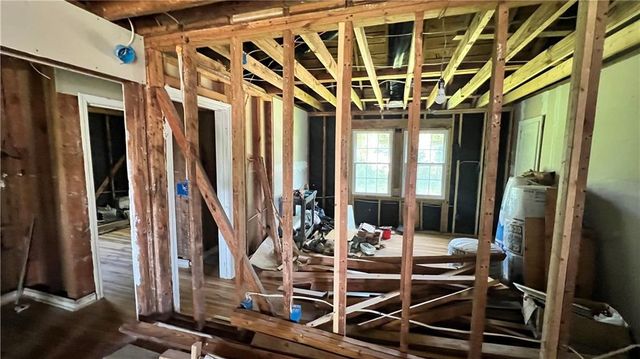 1241 Lyle Avenue, East Point, GA 30344