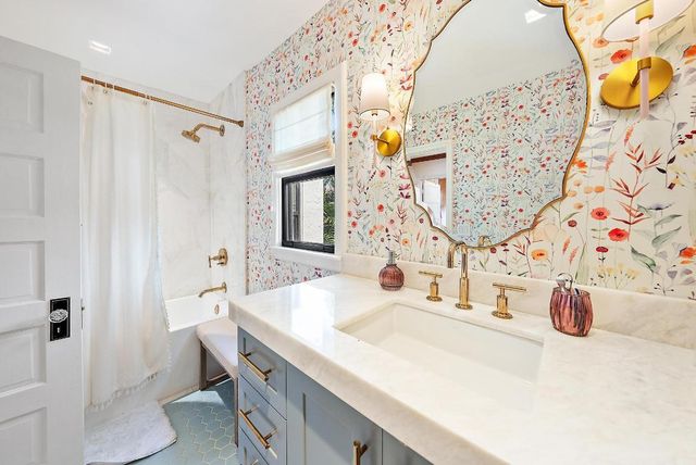 3211 Washington Road, West Palm Beach, FL 33405