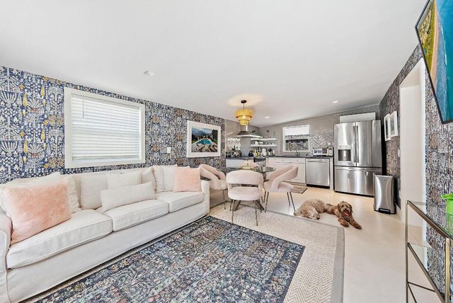 3211 Washington Road, West Palm Beach, FL 33405