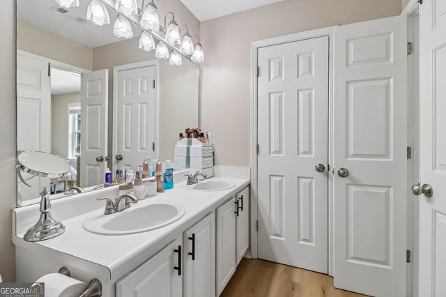 10900 Wittenridge Drive A6, Alpharetta, GA 30022