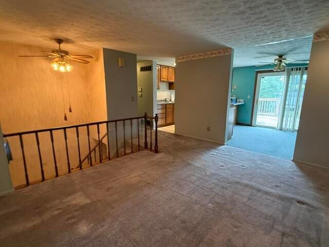6117 Spicewood Avenue, Florence, KY 41042