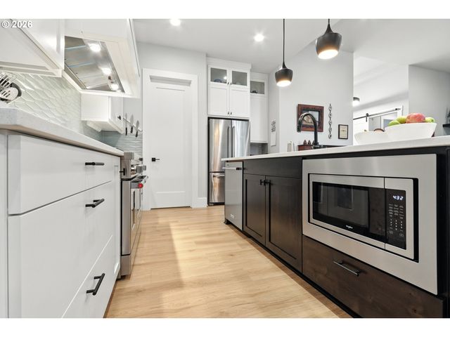 14903 Ne 182ND Cir, Brush Prairie, WA 98606