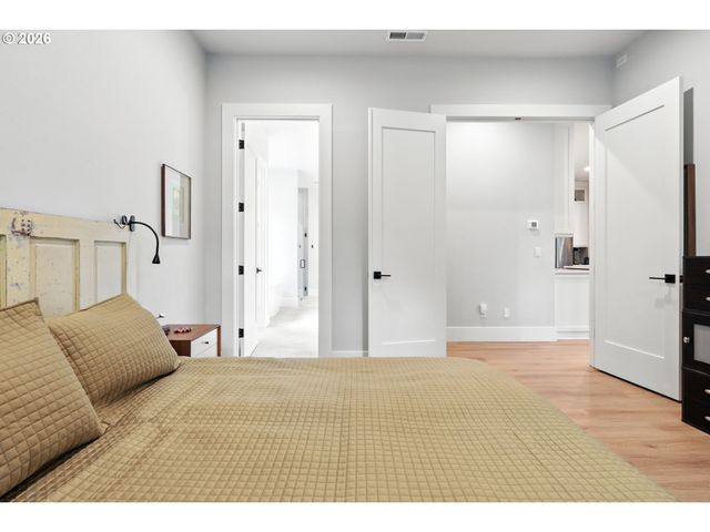 14903 Ne 182ND Cir, Brush Prairie, WA 98606