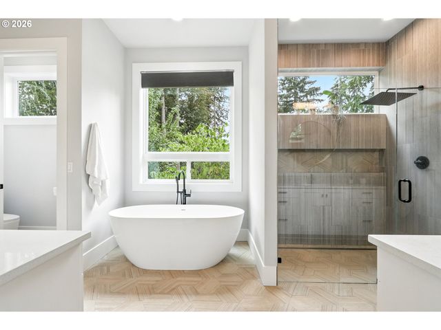 14903 Ne 182ND Cir, Brush Prairie, WA 98606