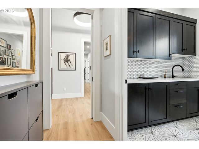 14903 Ne 182ND Cir, Brush Prairie, WA 98606