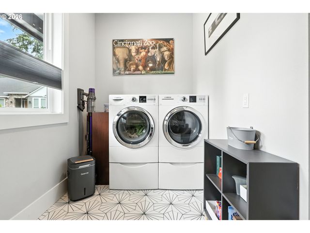 14903 Ne 182ND Cir, Brush Prairie, WA 98606