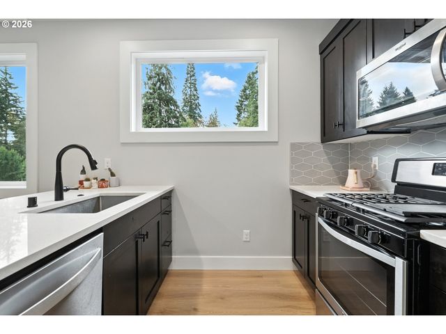 14903 Ne 182ND Cir, Brush Prairie, WA 98606