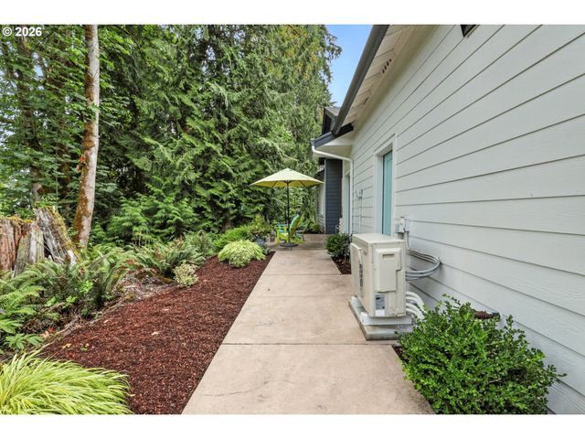 14903 Ne 182ND Cir, Brush Prairie, WA 98606