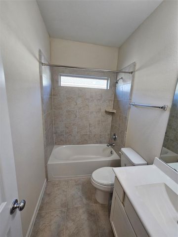 9610 Knights Station Drive, Houston, TX 77045