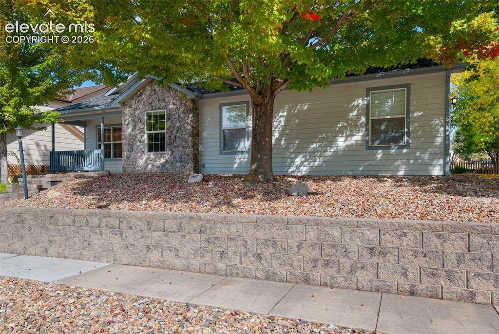 5603 Saddle Rock Road, Colorado Springs, CO 80918 — photo 2