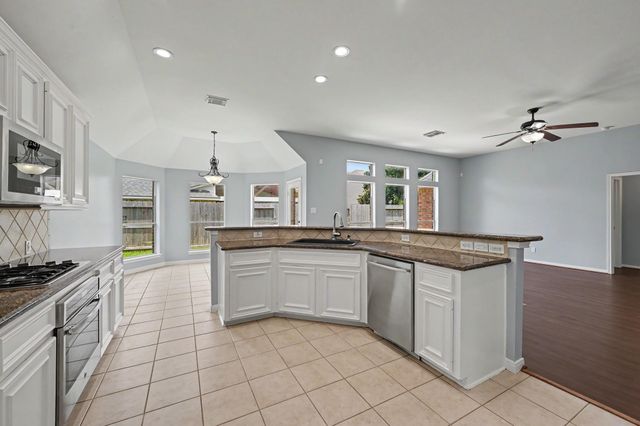 14731 Raven Hollow Lane, Humble, TX 77396