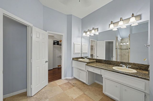 14731 Raven Hollow Lane, Humble, TX 77396
