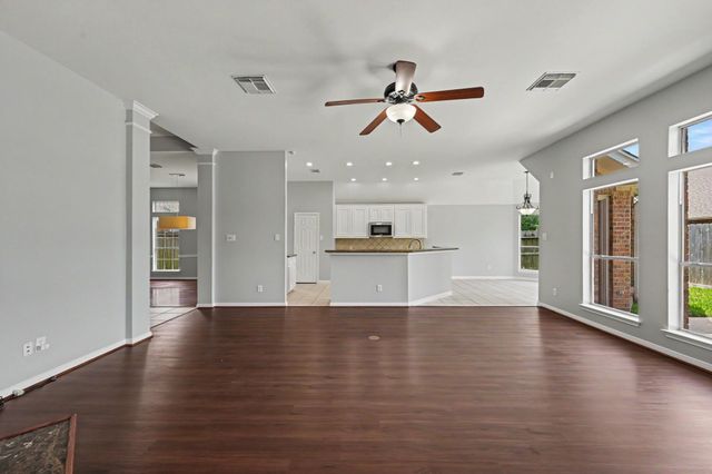 14731 Raven Hollow Lane, Humble, TX 77396