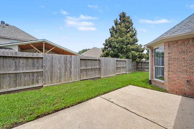 14731 Raven Hollow Lane, Humble, TX 77396