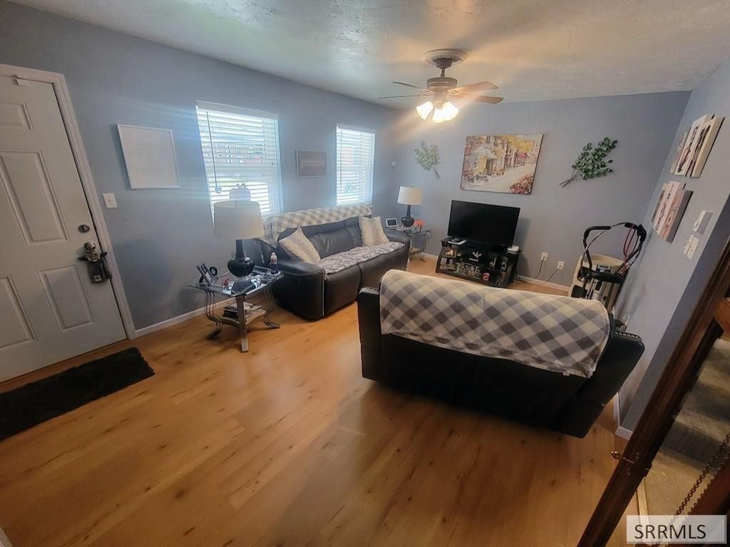 Image 5 of property listing at 182 Troy Avenue, Idaho Falls, ID 83402