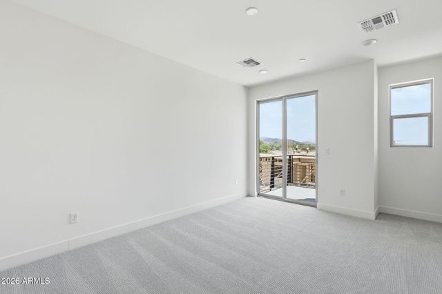 2121 W SONORAN DESERT Drive 156, Phoenix, AZ 85085