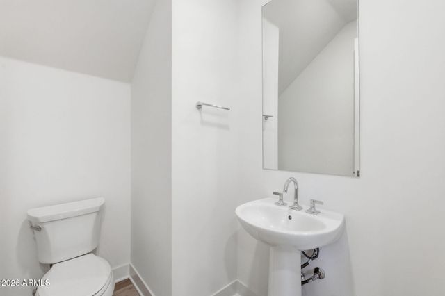 2121 W SONORAN DESERT Drive 156, Phoenix, AZ 85085