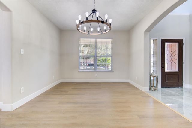 5512 Canyon Bluff Lane, Rosharon, TX 77583