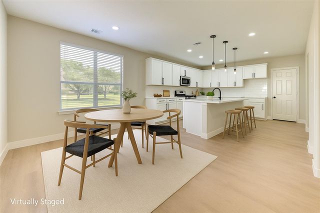 5512 Canyon Bluff Lane, Rosharon, TX 77583