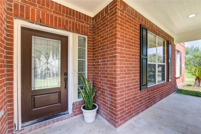 5512 Canyon Bluff Lane, Rosharon, TX 77583