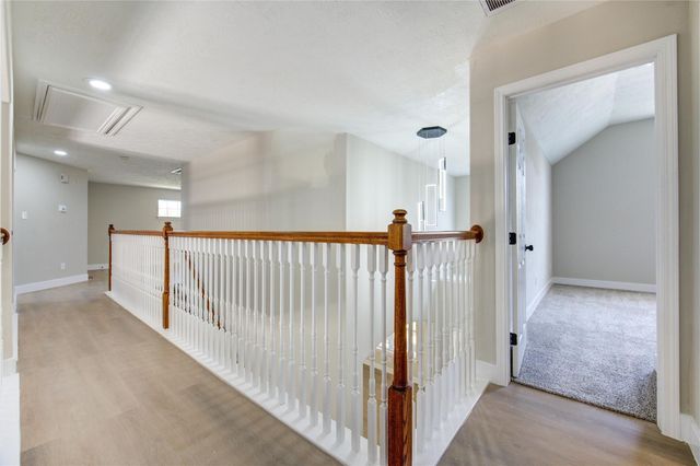 5512 Canyon Bluff Lane, Rosharon, TX 77583