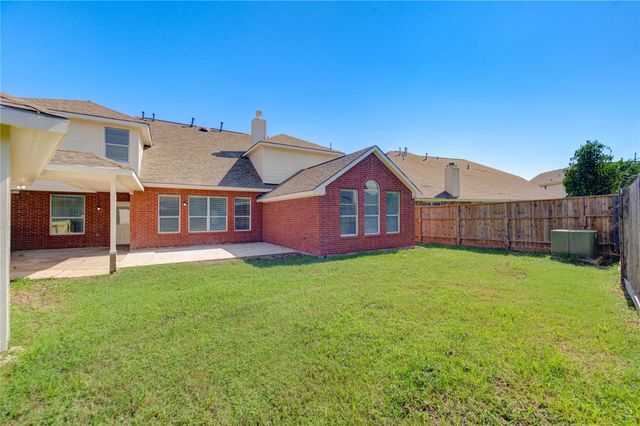 5512 Canyon Bluff Lane, Rosharon, TX 77583