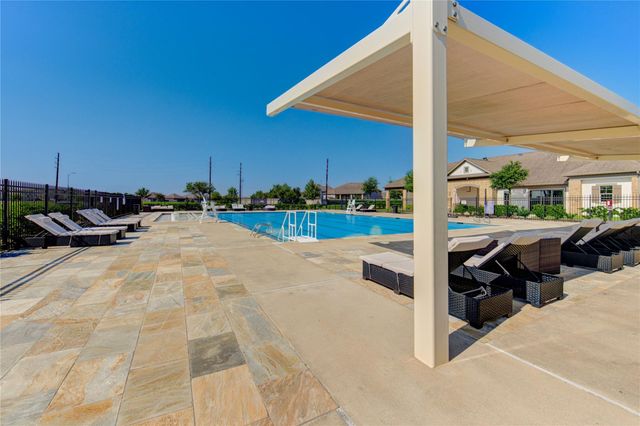 5512 Canyon Bluff Lane, Rosharon, TX 77583