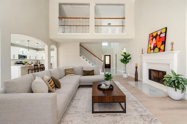 5512 Canyon Bluff Lane, Rosharon, TX 77583