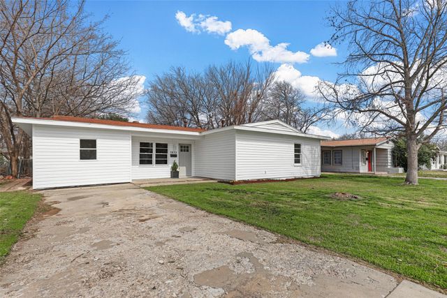 5832 Tracyne Drive, Westworth Village, TX 76114