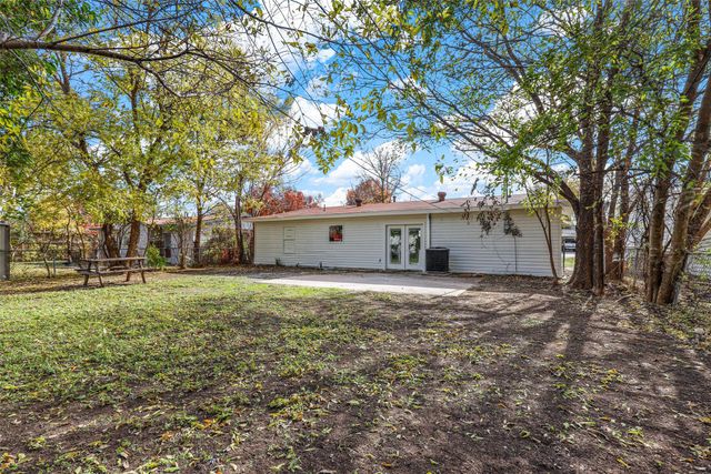 5832 Tracyne Drive, Westworth Village, TX 76114