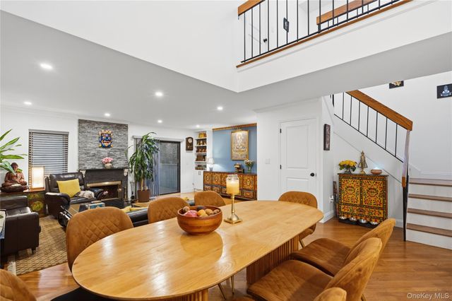 93 Estate Drive, Jericho, NY 11753